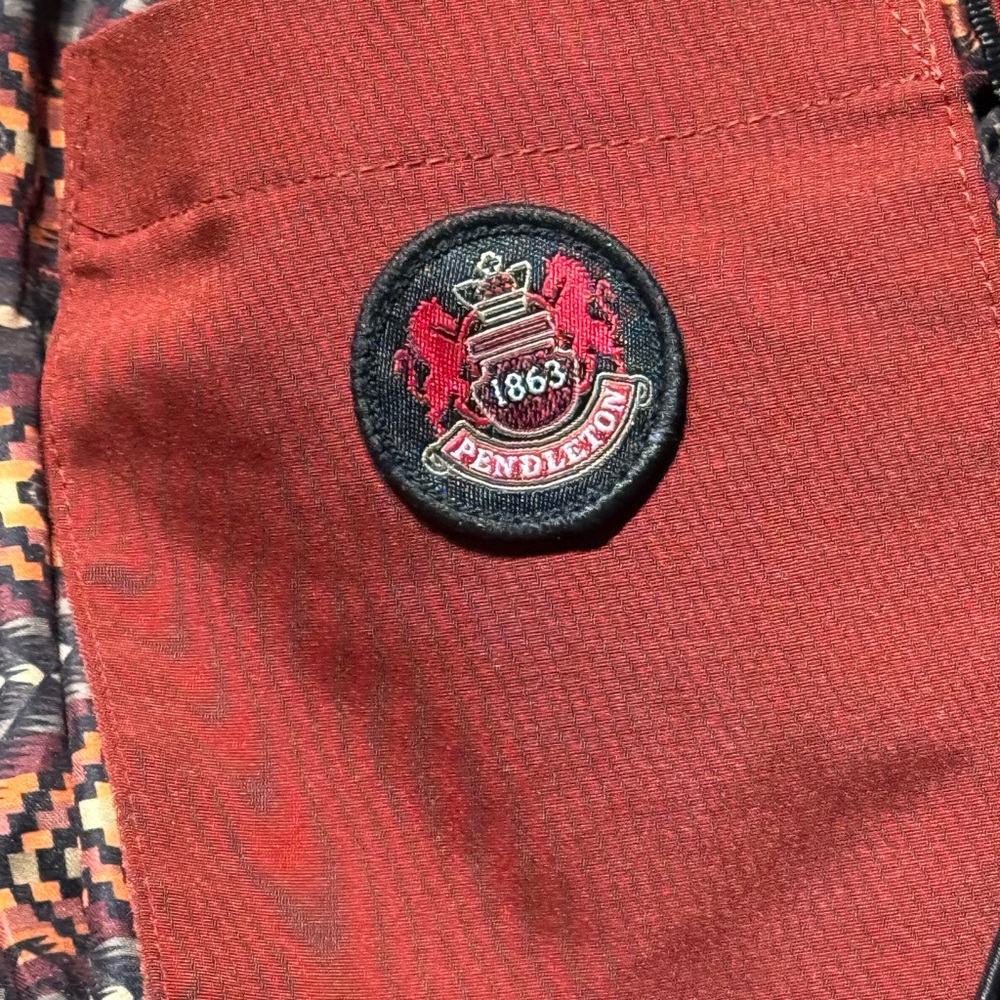 Pendleton Rust Red Hooded Jacket - Picture 3 of 8